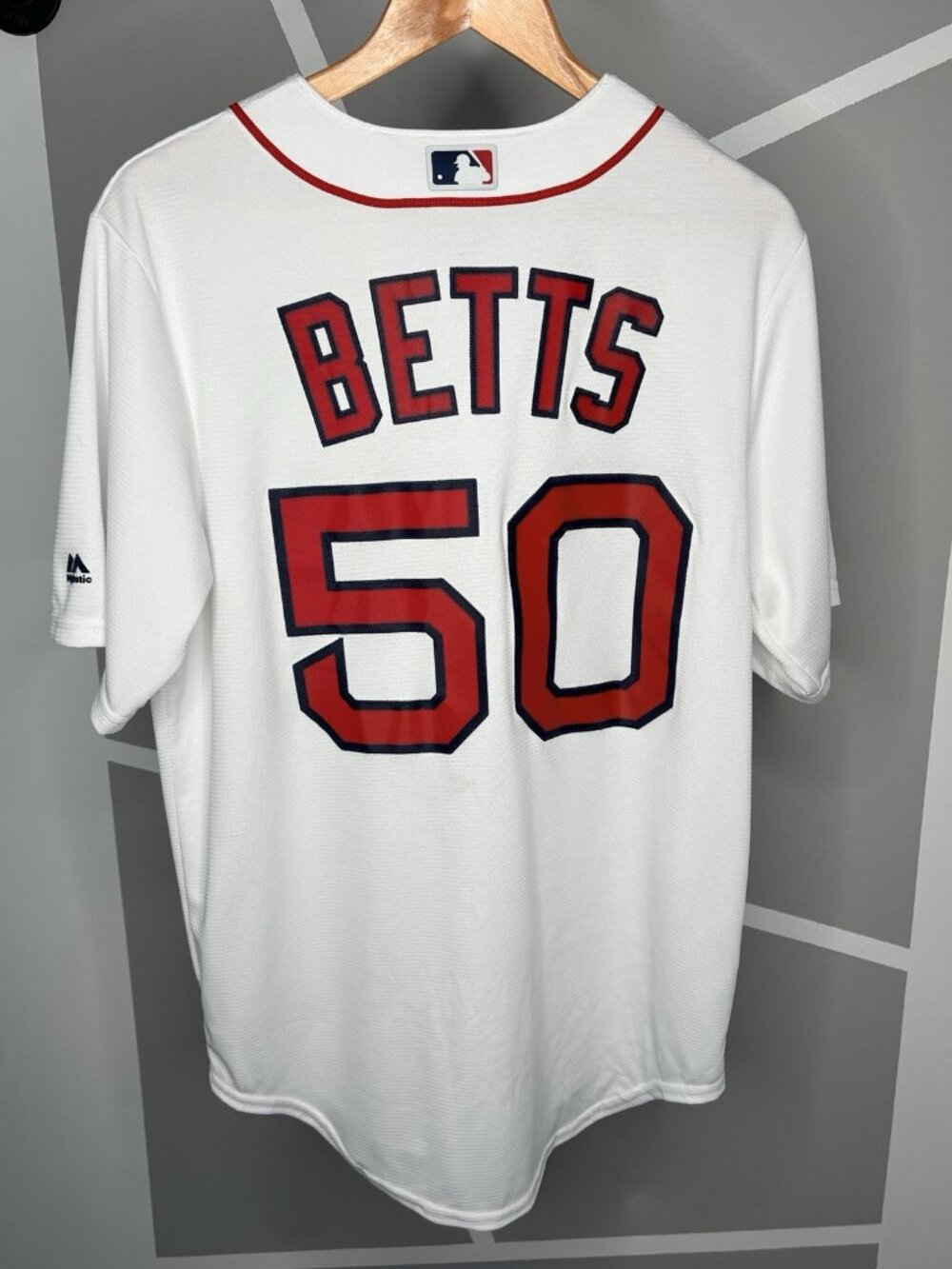 Boston Red Sox Mookie Betts #50 Majestic Cool Base Jersey Men’s M White Sewn